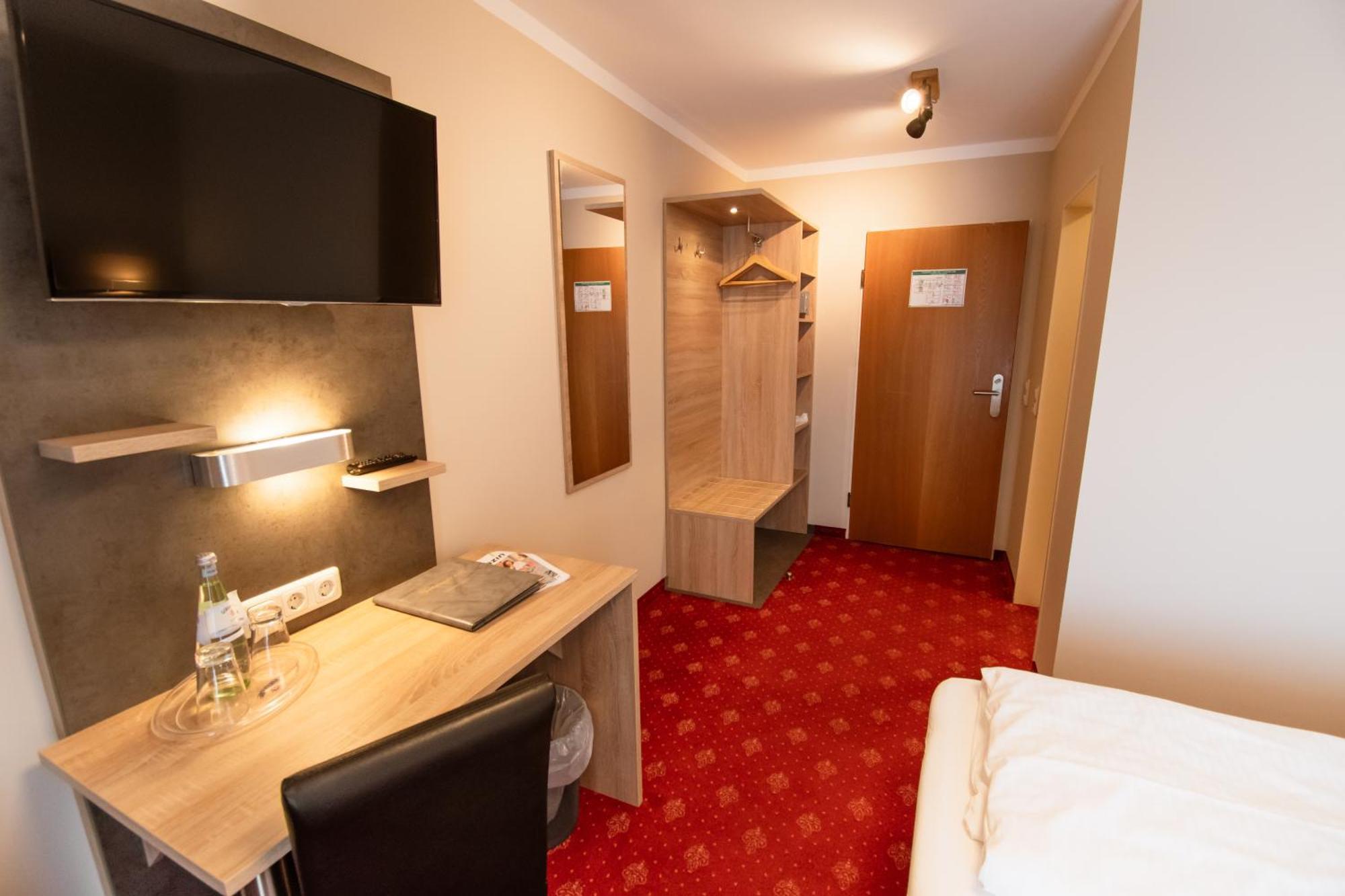 Hotel Pockinger Hof Pocking  Eksteriør bilde
