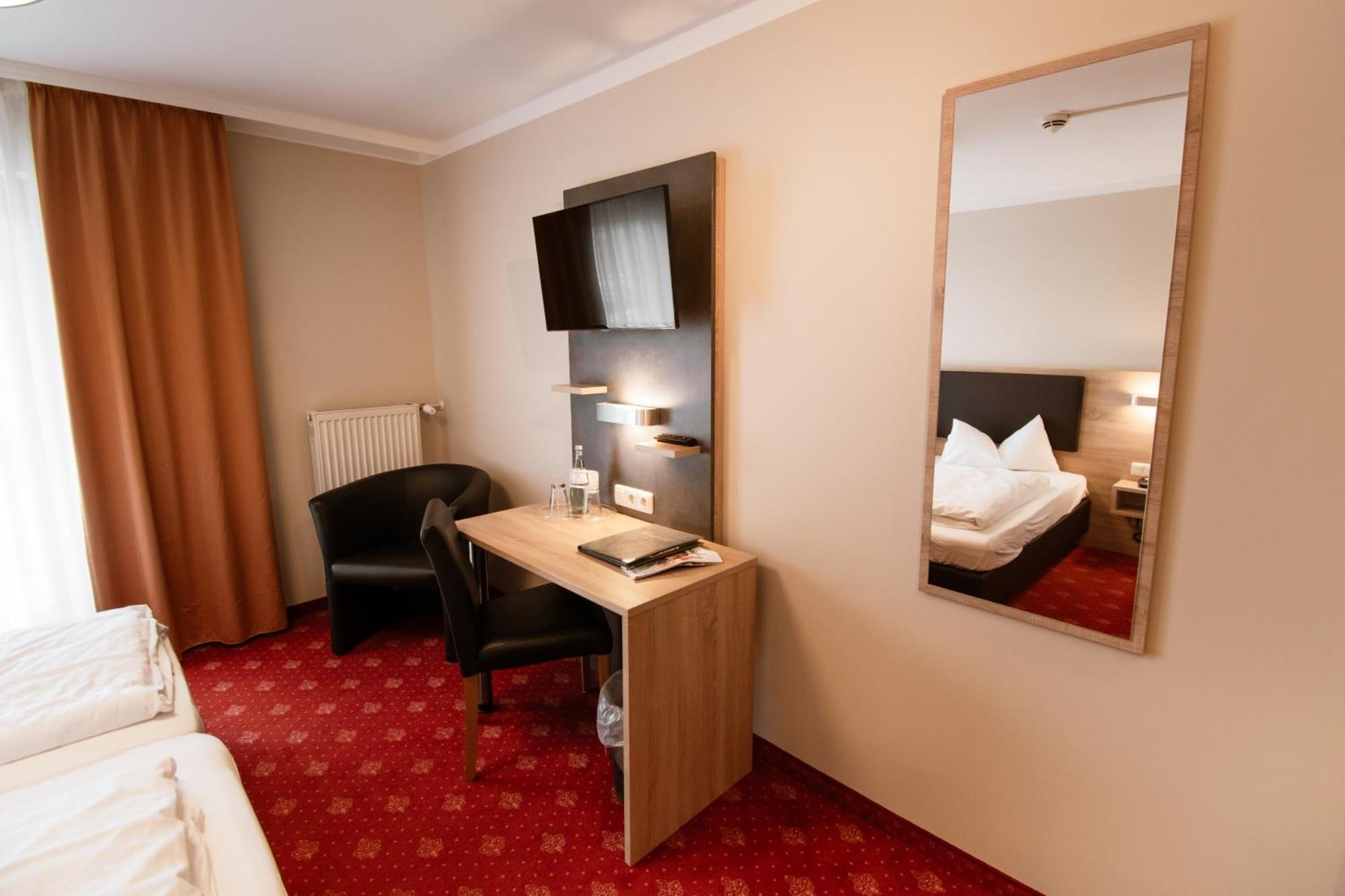 Hotel Pockinger Hof Pocking  Eksteriør bilde